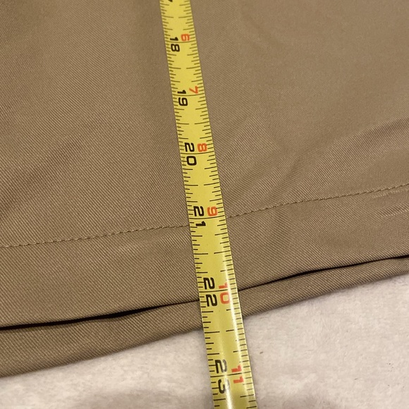 GREG NORMAN For Tasso Ella Size 42 NWT Golf Shorts - Picture 5 of 9